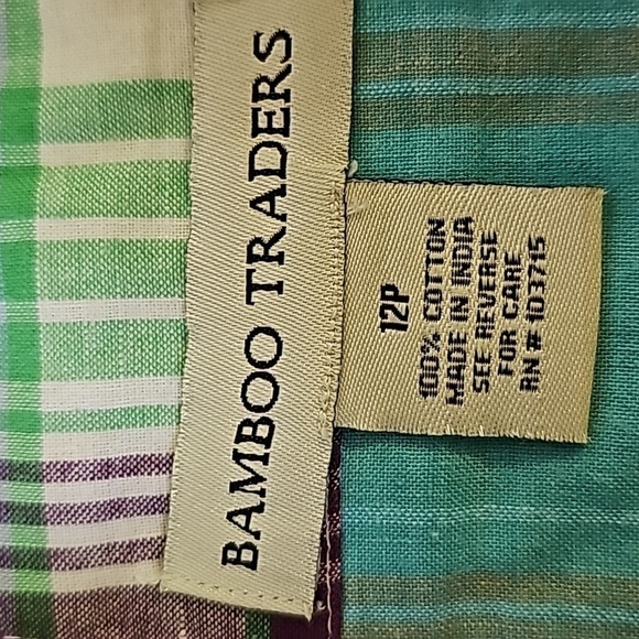 Bamboo Traders' true patchwork skirt. Size 12P.  2 pockets. One button m… - Picture 8 of 11